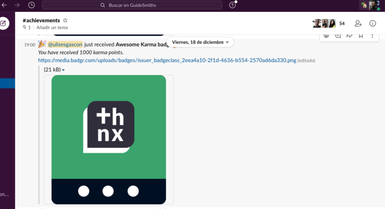 Mostando una notificacion en Slack cuando un usuario ha recibido un badge en badgr.io